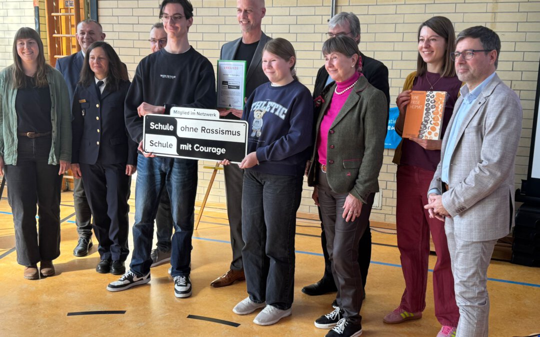 Feierliche Aufnahme in das Netzwerk „Schule ohne Rassismus – Schule mit Courage“